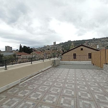 Boutique 22 Guest Rooms Haifa Buitenkant foto