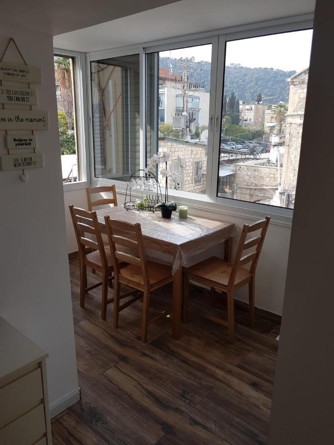 Boutique 22 Guest Rooms Haifa Buitenkant foto